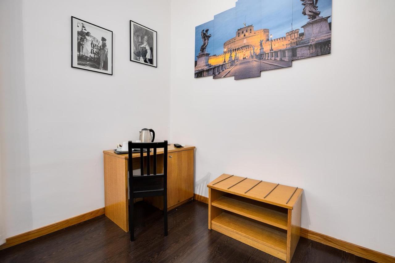 Penelope Holiday Rome Buitenkant foto